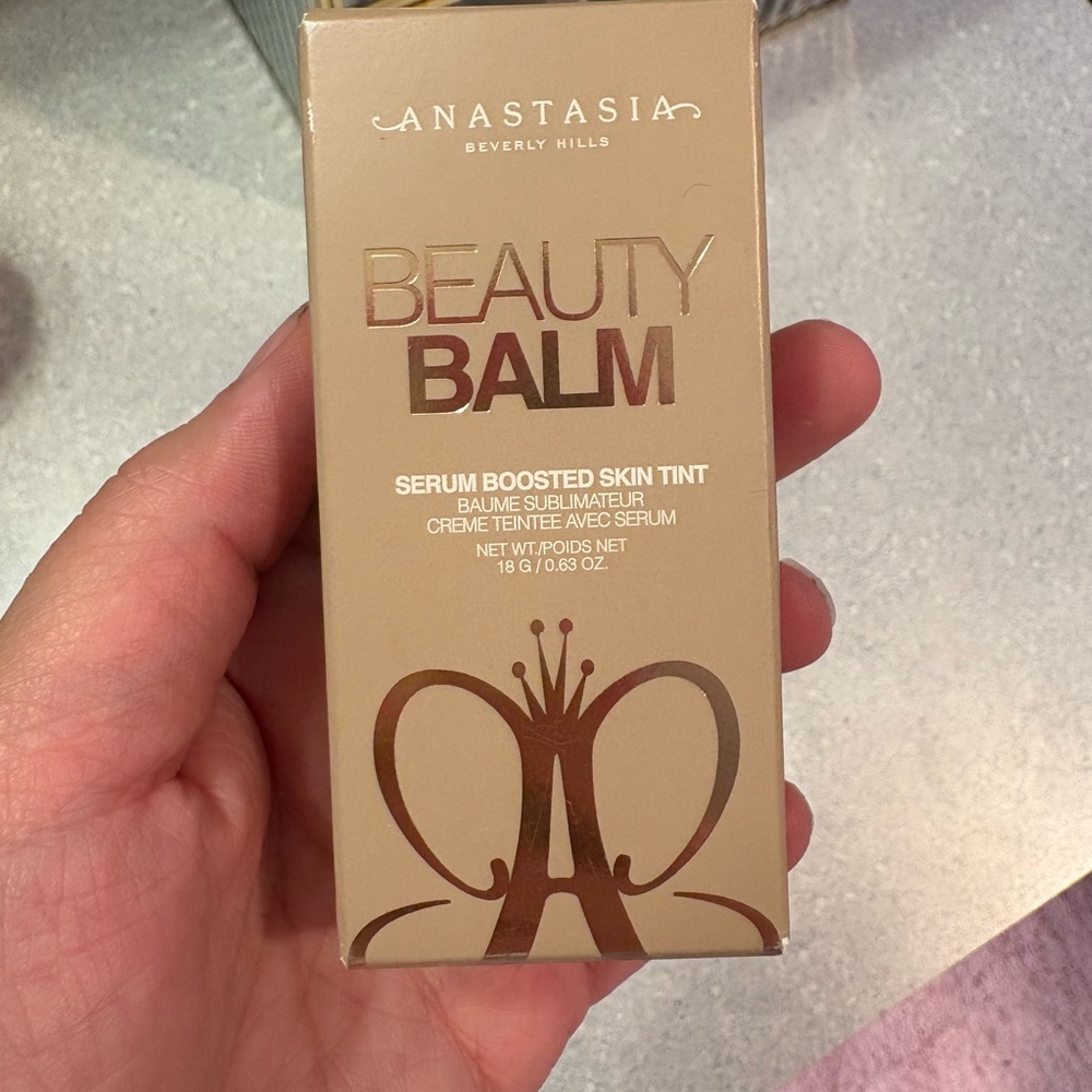 Anastasia Beverly Hills Skin Tint